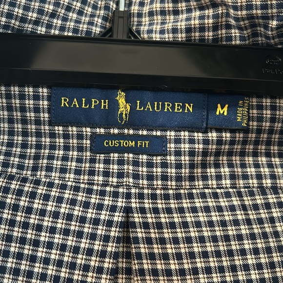 Ralph Lauren men’s medium button up shirt - Picture 2 of 5